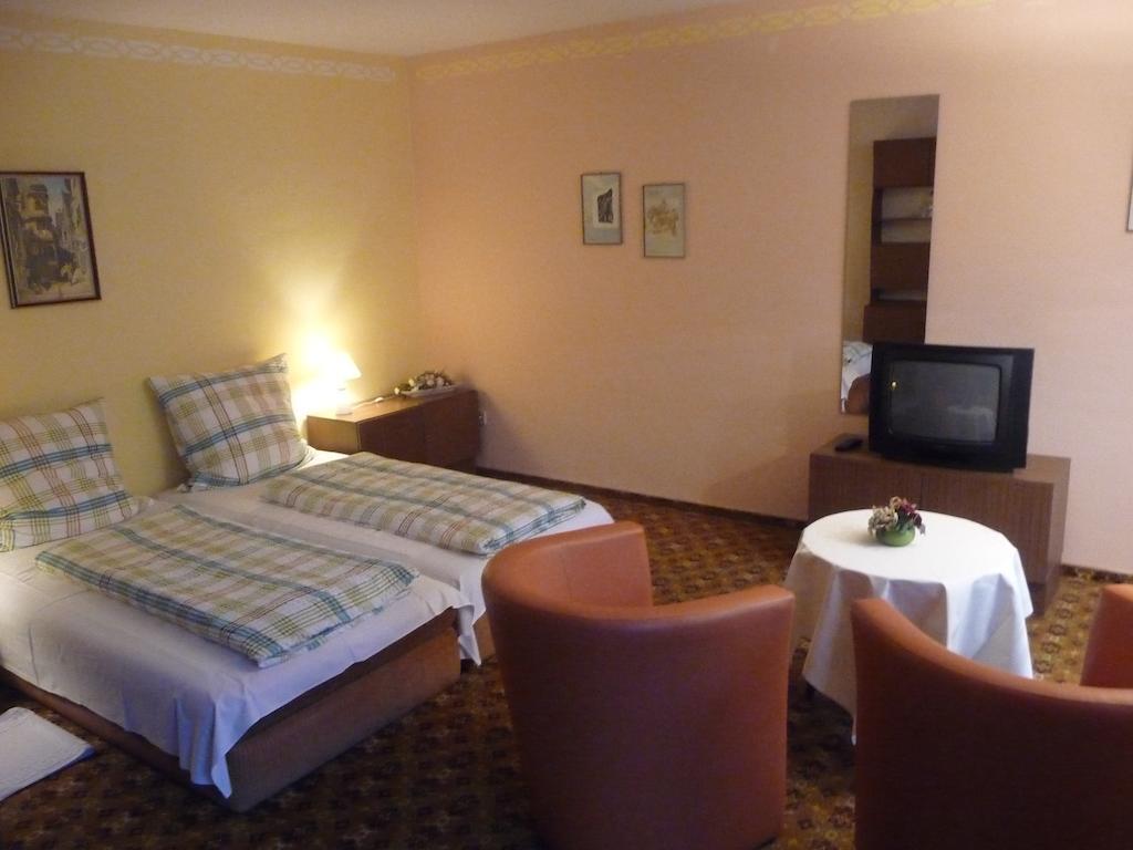 Hotel-Garni-Sonnenlay Commune fusionnée de Commune fusionnée de Bernkastel-Kues Chambre photo